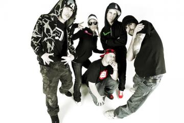 Haine second hand  sau haine outlet/ haine outwear